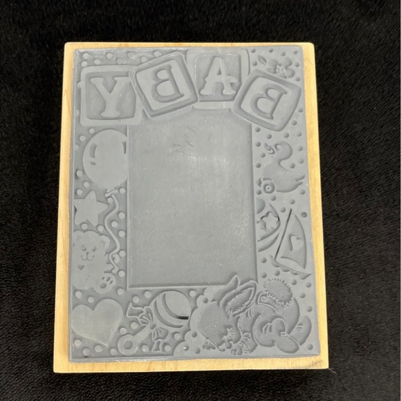 Rubber Stamp (Large Baby Frame) - Picture 2 of 3